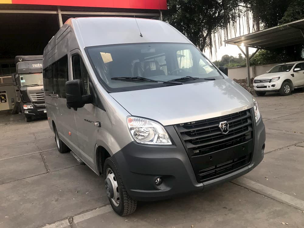 Thuê Xe 19 Chỗ Có Hóa Đơn: Giải Pháp Kế Toán Hiệu Quả Cho Mọi Doanh Nghiệp